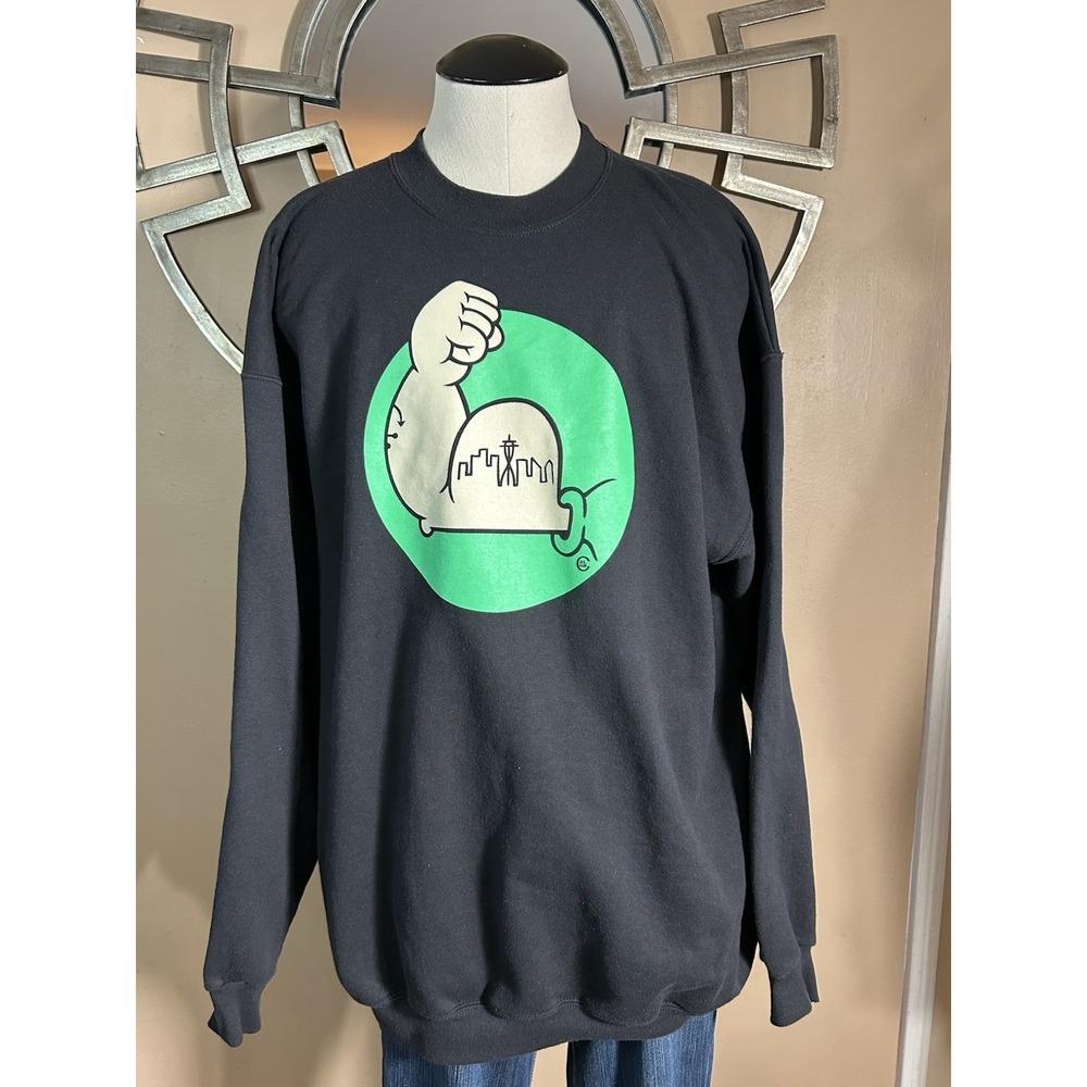 Casual Industries Popeye Muscle‎ Seattle skyline crewneck large L Black